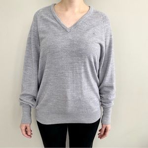 Authentic vintage Christian Dior V-neck sweater. 🩶